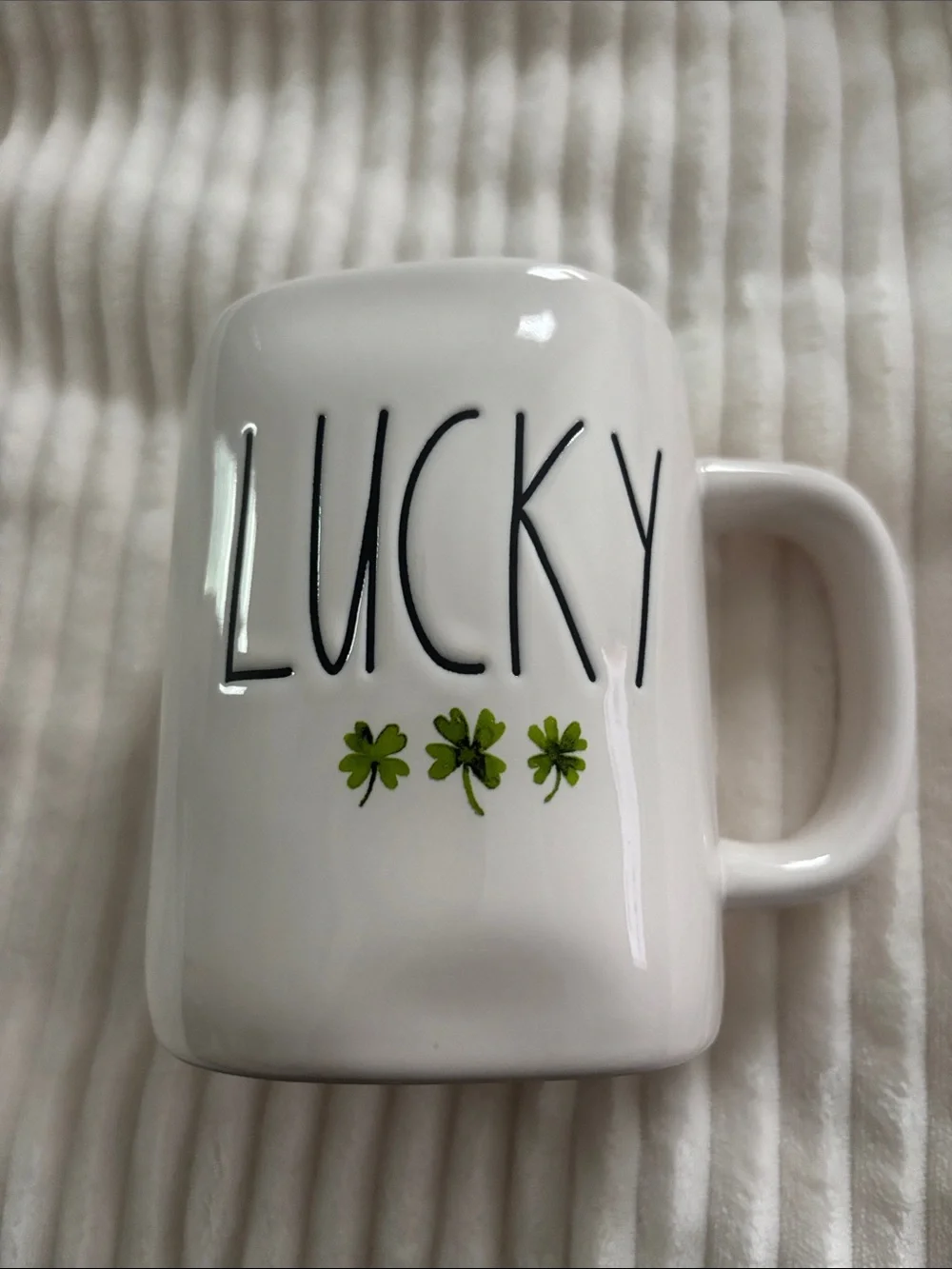New Rae Dunn ‘Lucky ☘️☘️☘️’ Artesian Collection Two-Tone Large Mug/Cup